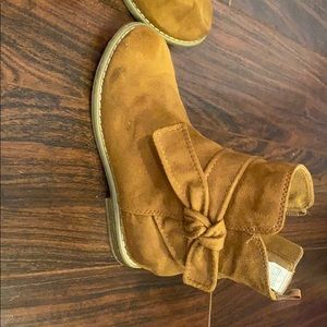 Boots from Gap size 1